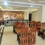 Airport Hotel Yash 5 Mins Aerocity Metro