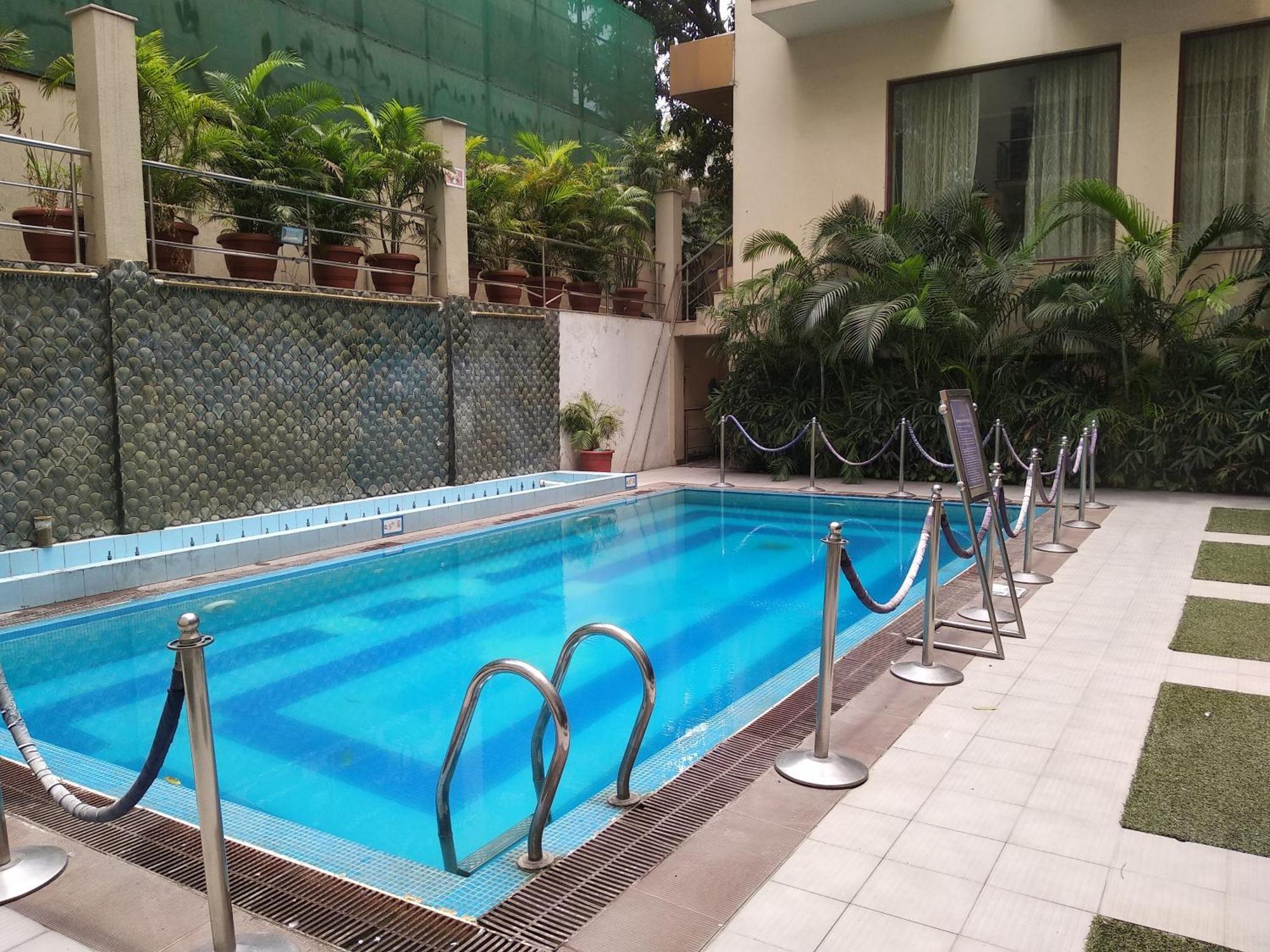 Hotel Airport Yash 5 Mins Aerocity Metro