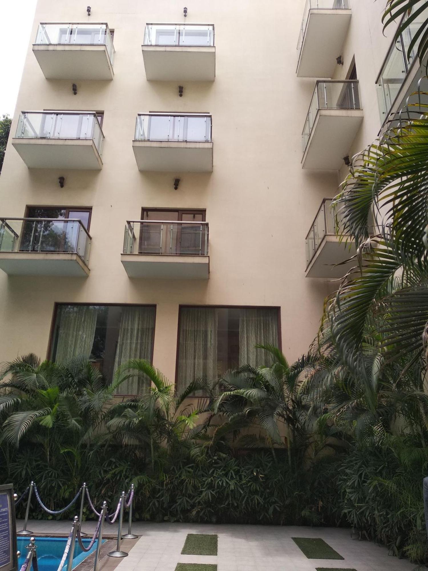 Airport Yash 5 Mins Aerocity Metro 4* New Delhi