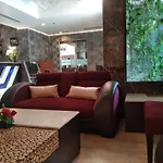Airport Hotel Yash 5 Mins Aerocity Metro